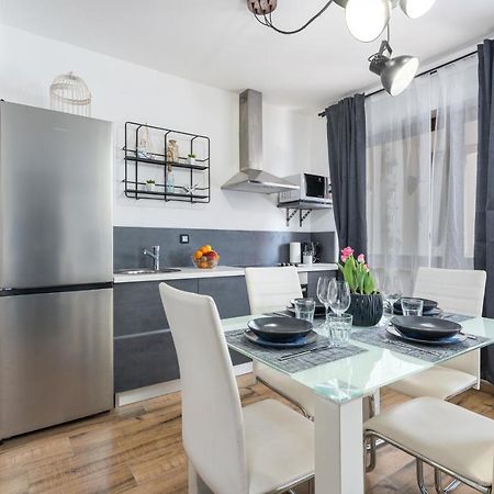 Apartments Ariana Umag Exterior foto